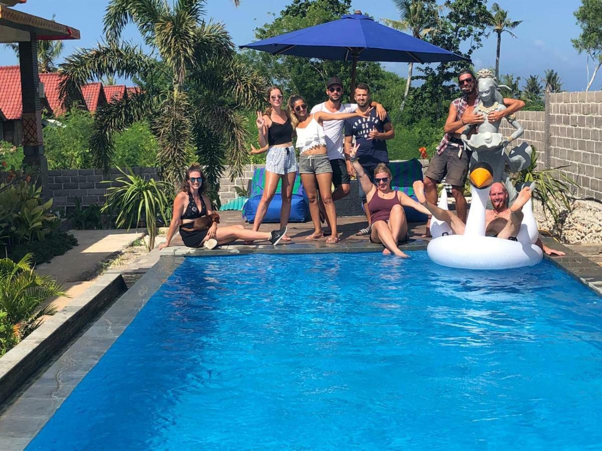 Dream Beach Hostel Lembongan Exterior photo